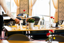 Nieuw! Aanschuiftafel in Oversingel, iedere zaterdagavondNieuw! Aanschuiftafel in Oversingel, iedere zaterdagavond